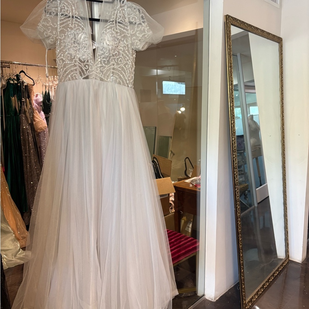Pol’ Atteu “Modern Romance” Couture Gown - Size 6 Formal Dress - Prom, Wedding